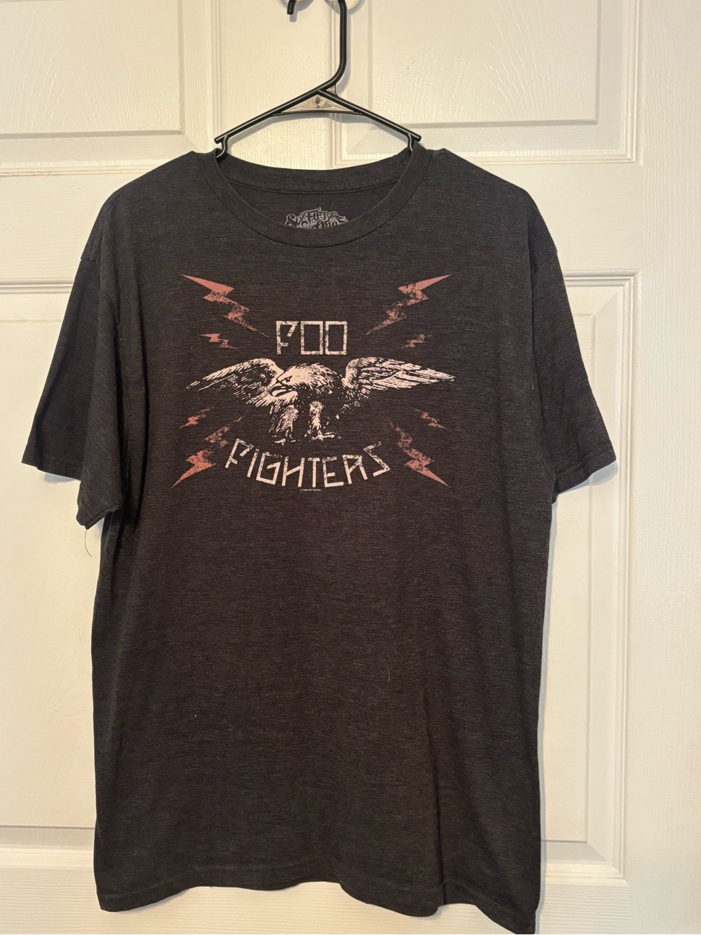 Vintage Foo Fighters Heather Gray Tee Shirt.
